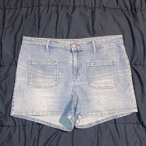 Women’s jean shorts